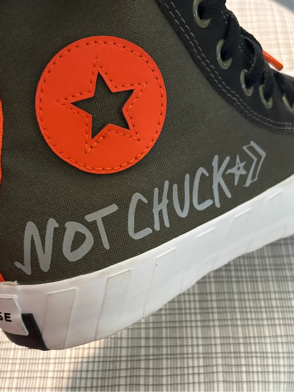 Converse Cargo Khaki and Bold Mandarin SZ 7M/9W